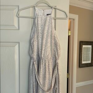 Elegant White and Gray Patterned Dress